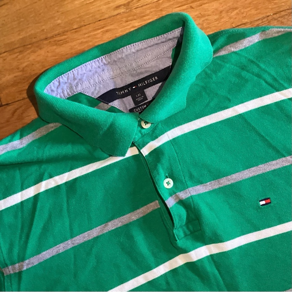 Tommy Hilfiger Green Polo Shirt White / Gray Stripes Custom Fit Sz L